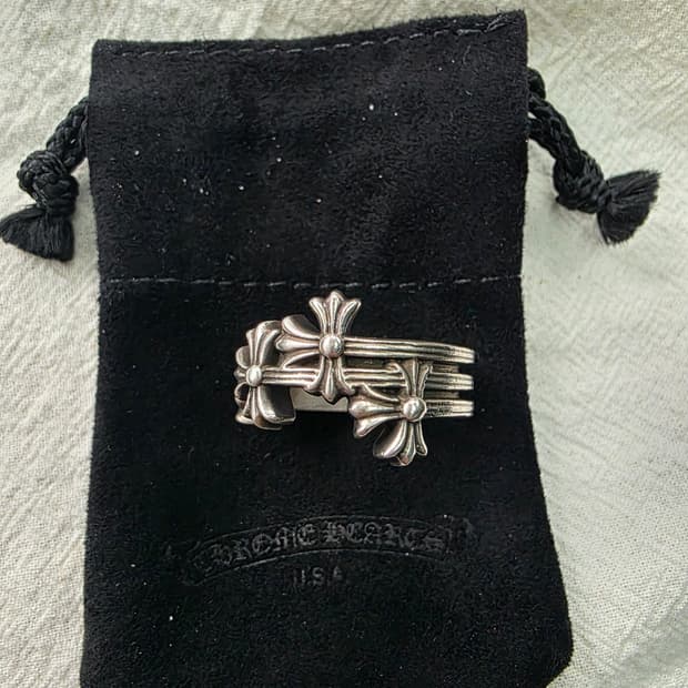 크롬하츠 3ch 라운드링 us9호 판매합니다.