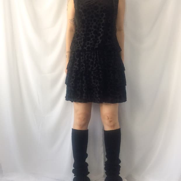 Velvet dot pattern sleeveless onepiece