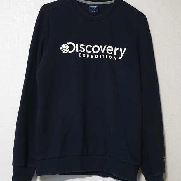 디스커버리 맨투맨 긴팔티 95사이즈