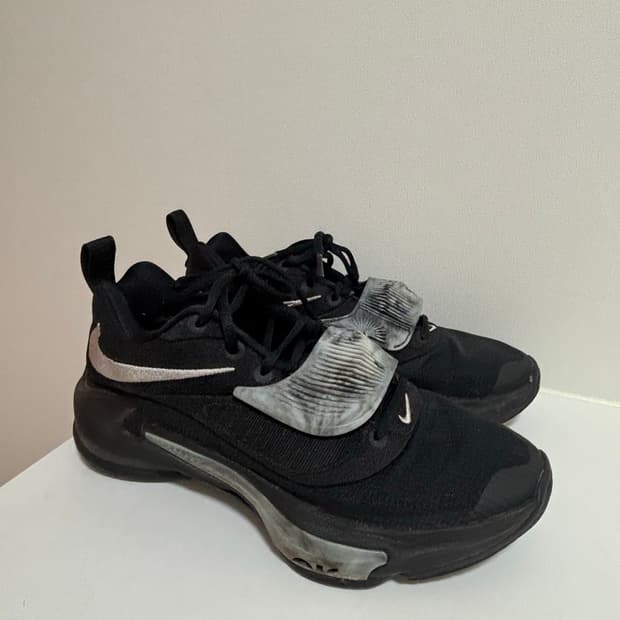 나이키 농구화 265mm Nike Zoom Freak 3