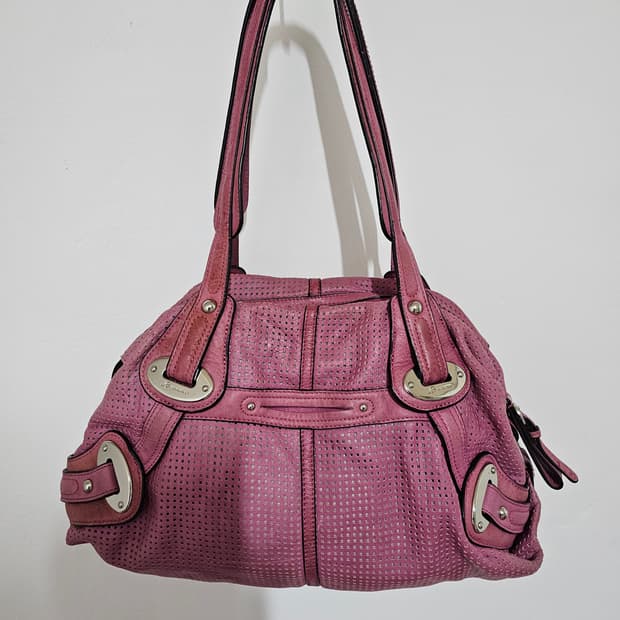 비마코스티  부드러운 천연소가죽 진달래색 숄더백 39센티