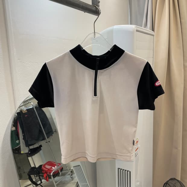 Mischief velvet half zip up t