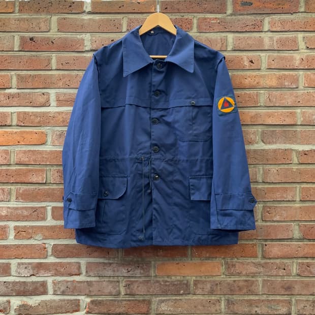 세르비아 밀리터리 파이어 엠블럼 패치 필드 자켓