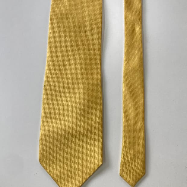 발렌티노 넥타이