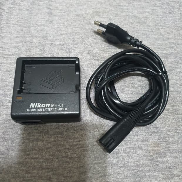 니콘 MH-61 디지털 카메라 충전기