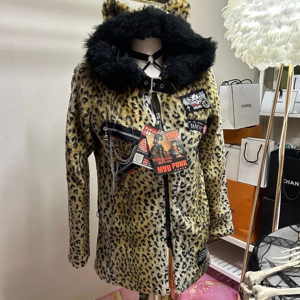 매드펑크 퍼자켓 퍼후드집업 고스펑크