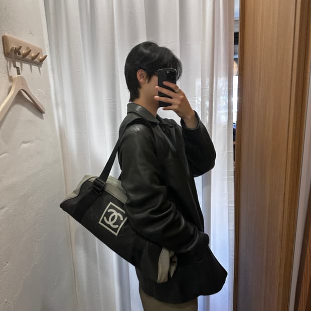 2004 chanel sport bag