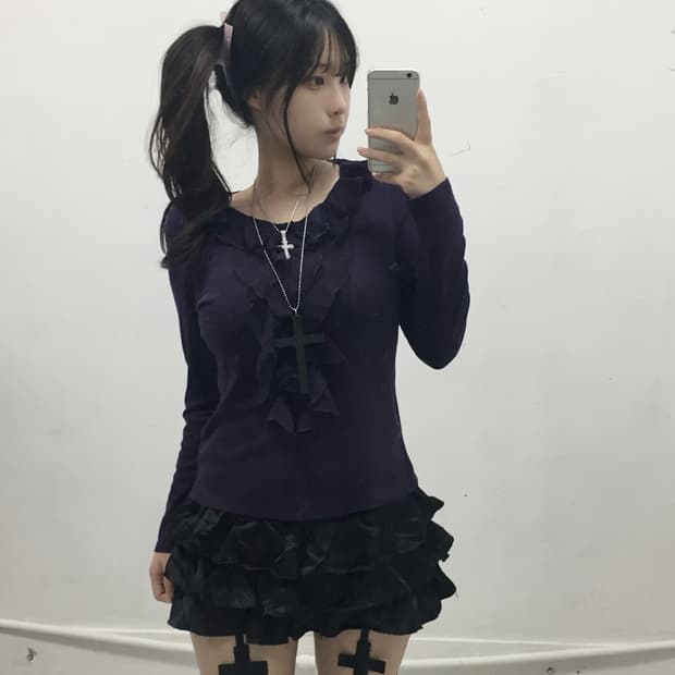 슈슈룬 바닐라 흑화 무드 레이스 롱슬리브