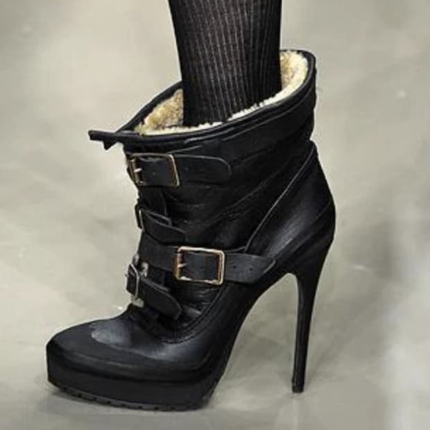 burberry prorsum 2010 런웨이 퍼 트리밍 하이힐 부츠