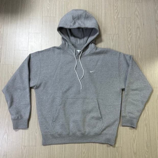 나이키 솔루 스우시후드 그레이m