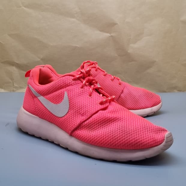 나이키 로쉬원 핑크. 여성운동화230 