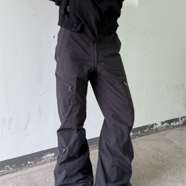 Attachment Multi-Zip Trousers