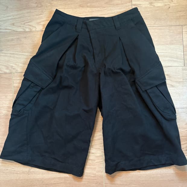 Sansangear 25ss Capri pants