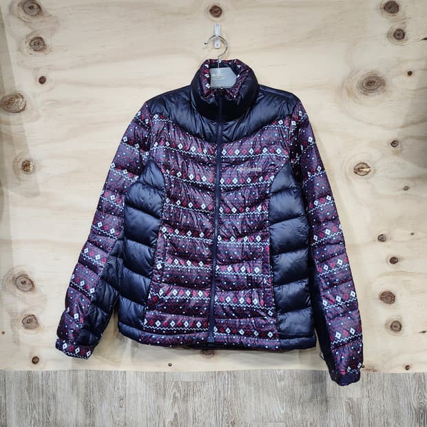 674) 콜롬비아 패턴 구스 패딩