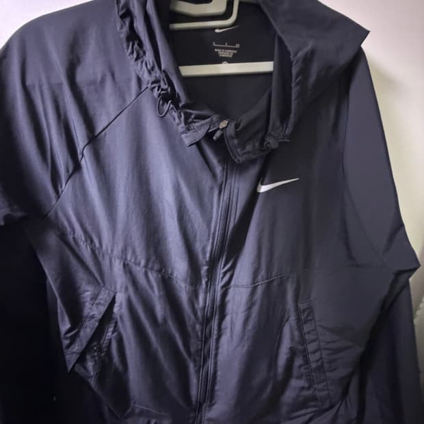 나이키 바람막이