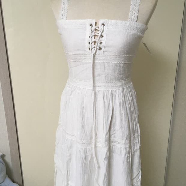 (새상품) 모리걸 아일렛 원피스