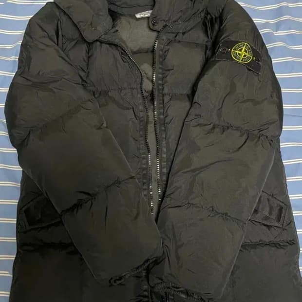 스톤아일랜드 패딩 크링클랩스 19FW