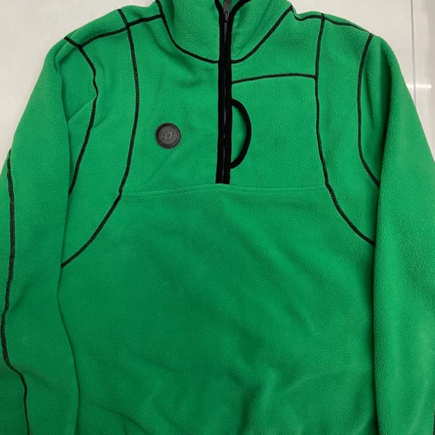 아더에러 스티아 롱슬리브 그린 Stia