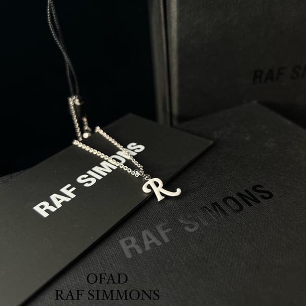 [OS] 라프시몬스 R로고 펜던트 목걸이 Raf Simons