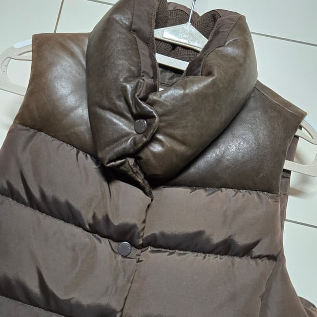 빈폴 여성 양가죽 구스다운 패딩조끼