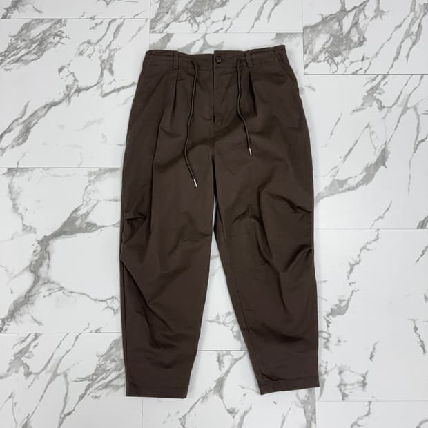 송지오옴므 핀턱 캐롯 팬츠