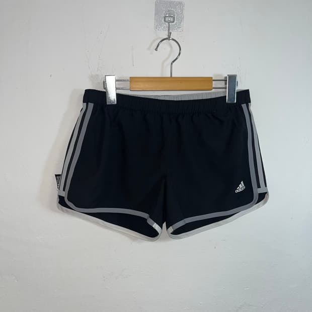 아디다스 러닝 쇼츠