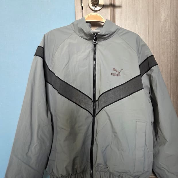 퓨마 바람막이