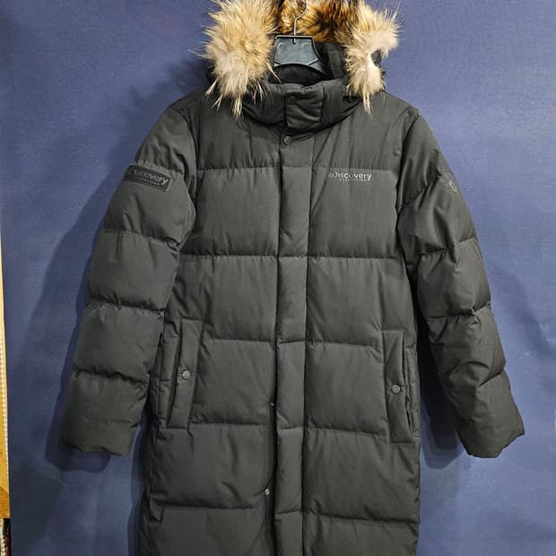 디스커버리 블랙컬러 남성 100 구스다운 롱패딩 