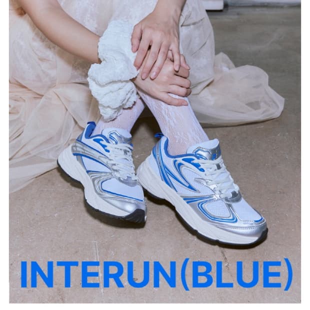 새상품급) 휠라 운동화 인터런 러닝화 사이즈245

러닝화/남녀공용/로우