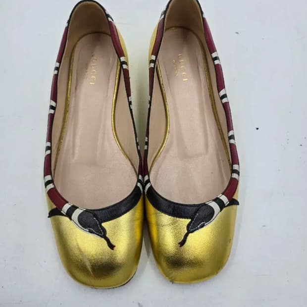 GUCCI 골드 뱀 디테일 플랫슈즈 / 36사이즈235]