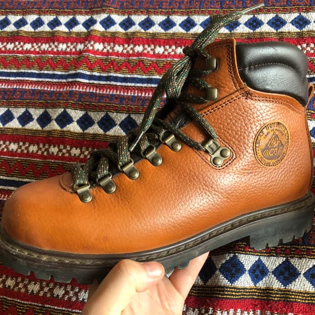 르까프 통가죽 등산화 270