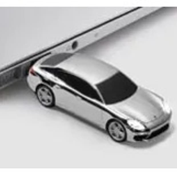 포르쉐 파나메라 USB 8G