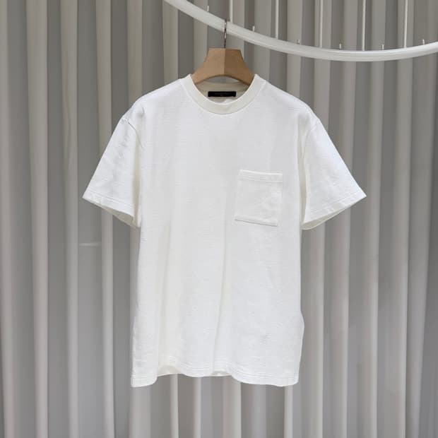 (S급/M) / 26S/S 신상 루이비통 모노그램 피케 반팔 티셔츠 화이
