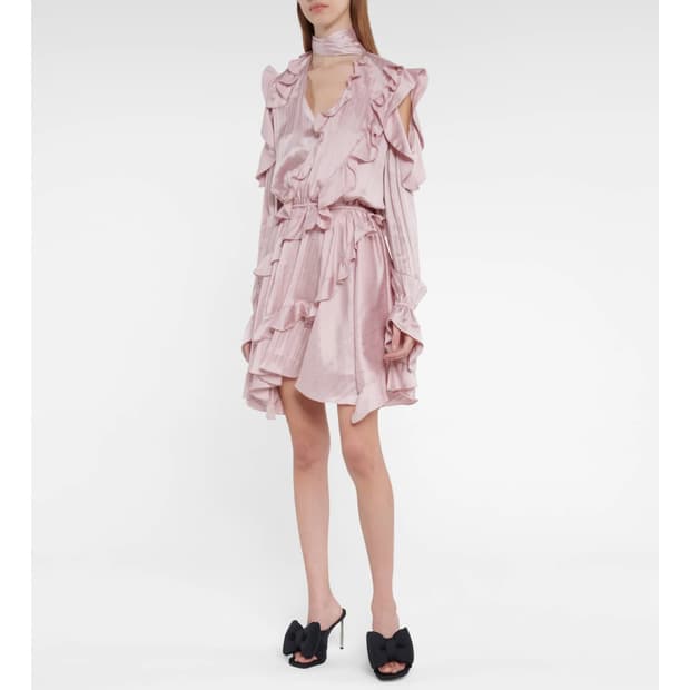 오프화이트 오프숄더 새틴 러플 원피스