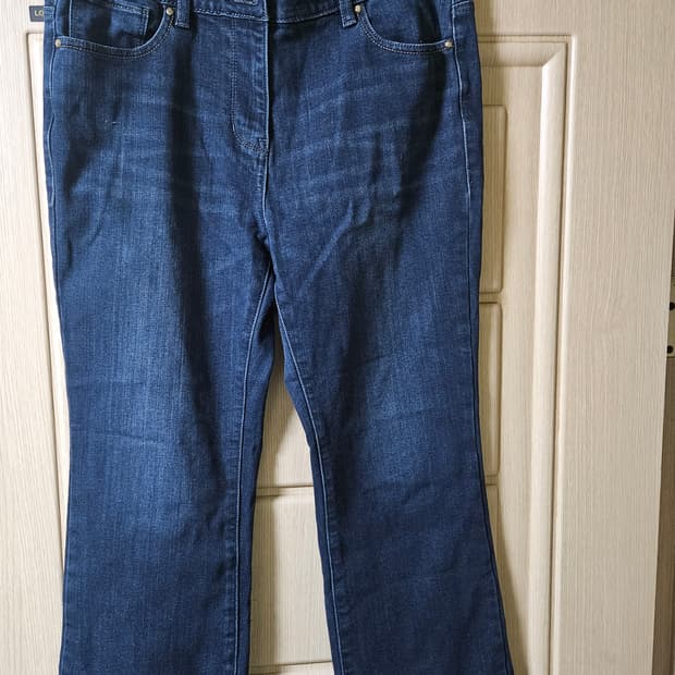칼라거펠드 브랜드 여성 데님 청바지 싸게 팔아요 약31인치