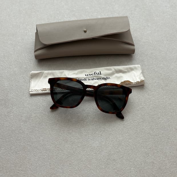 useful 유즈풀아뜰리에 선글라스