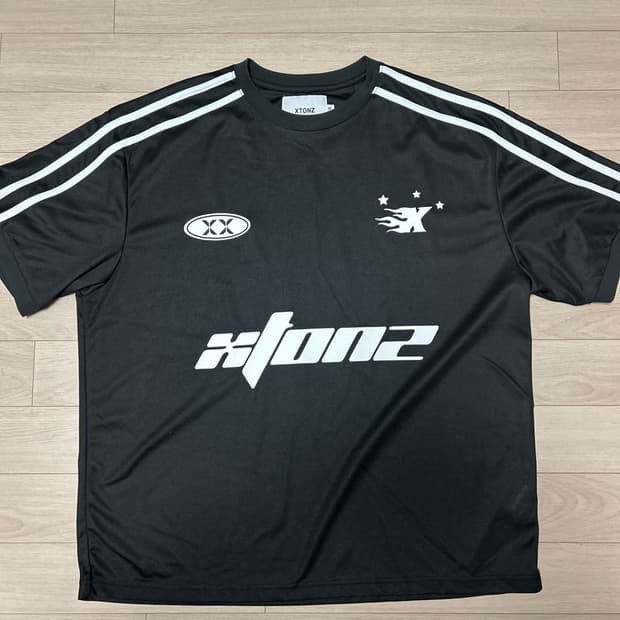 XTT047 스포티 라운드 반팔 티셔츠 (BLACK)