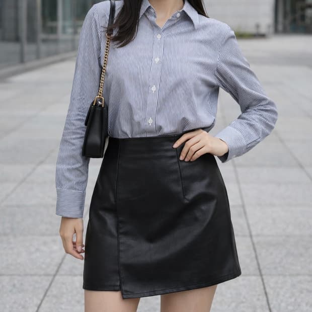 셔츠와 가죽치마 세트