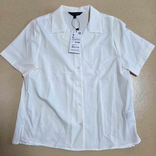 스파오 반팔 블라우스 S