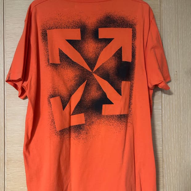 20FW 오프화이트 반팔 XS