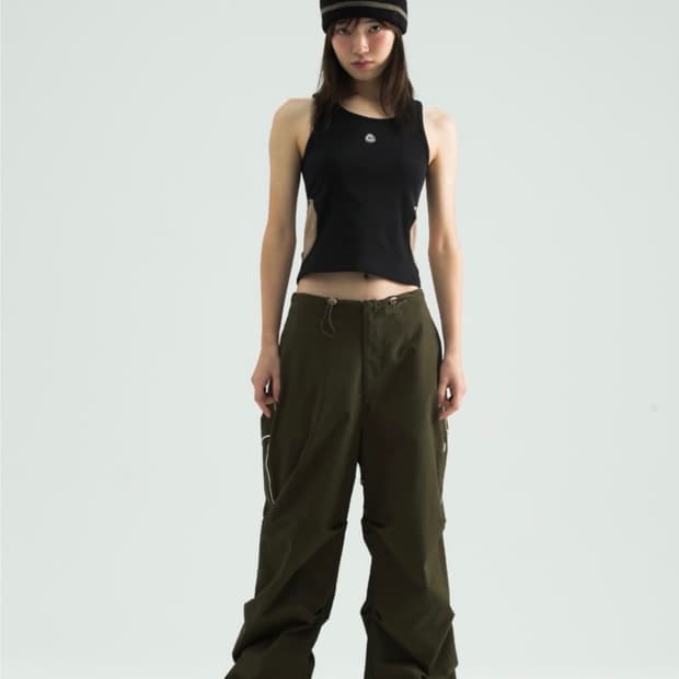 Suu (현 coyseio) strap line pants