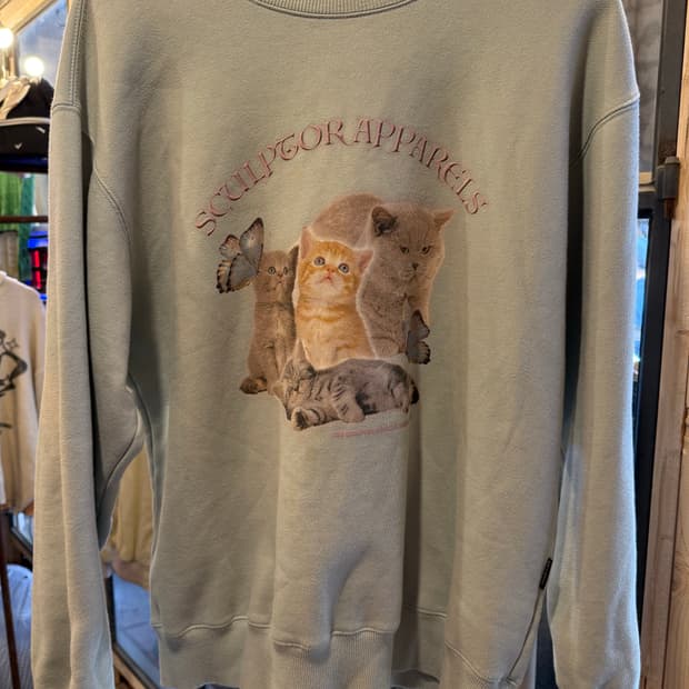 스컬프터 고양이 프린팅 민트 맨투맨