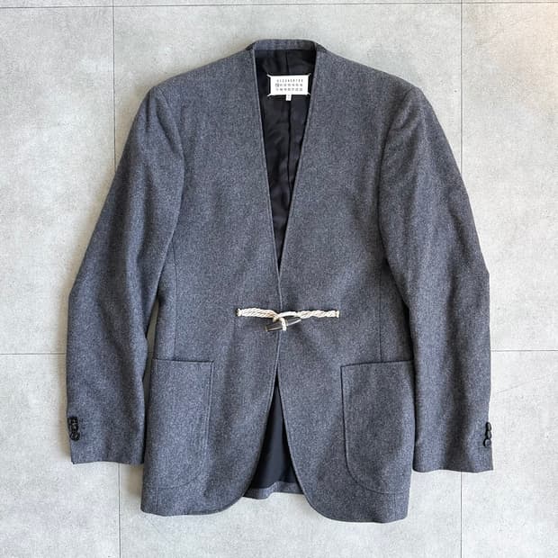 메종 마르지엘라 16fw 아카이브 카라리스 울 자켓