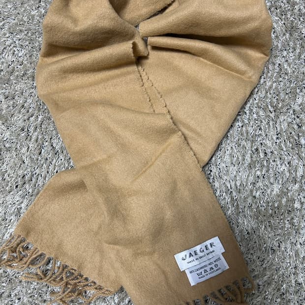 스코틀랜드제 캐시미어 혼방 목도리