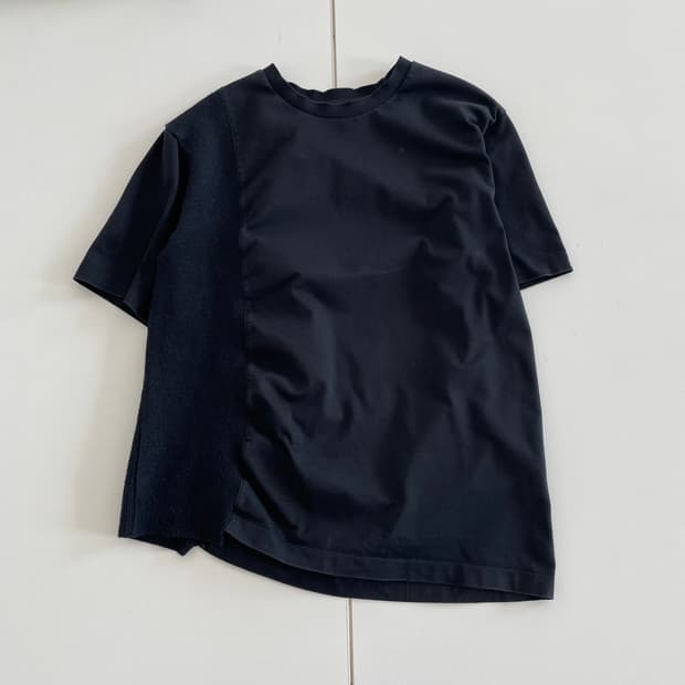 솔리드옴므 블랙 니트&코튼 반팔 티셔츠