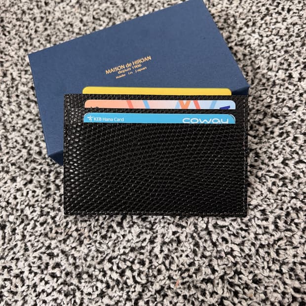 (정품/새상품) 메종 드 히로안 블랙 도마뱀 가죽 카드지갑