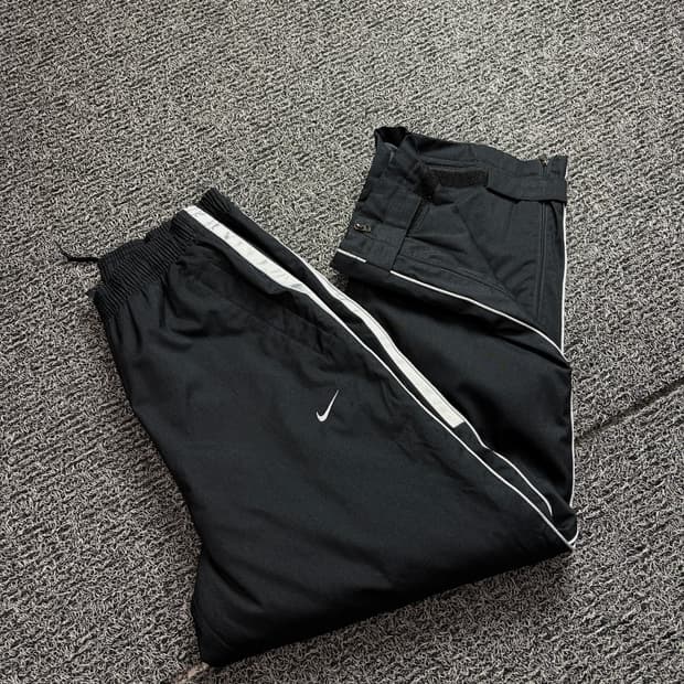 00s 나이키 올드스쿨 와이드핏 우븐 누빔 트랙팬츠 2089