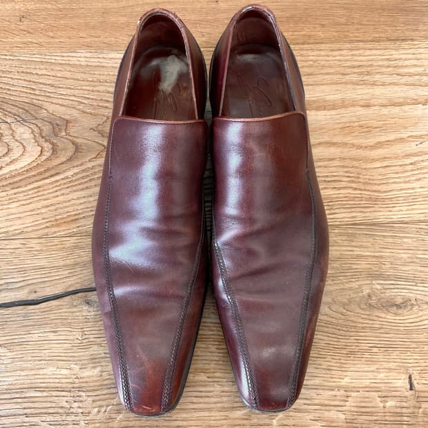 [275] 구찌 레더 슬립온 로퍼