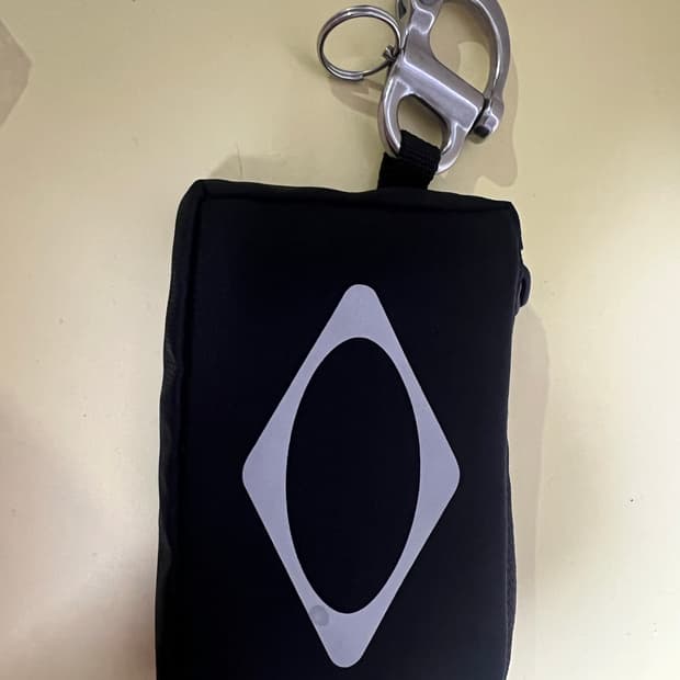 미스치프 롬버스 카라비너 키링 지갑 판매