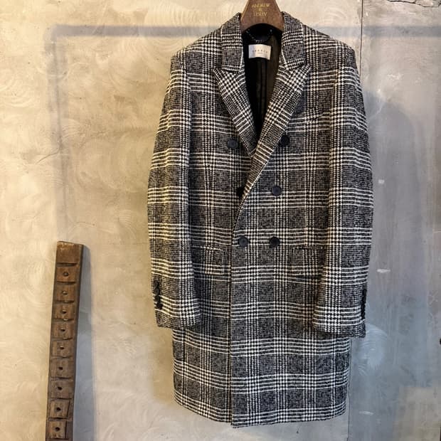 산드로 더블 브레스티드 코트 슬림100